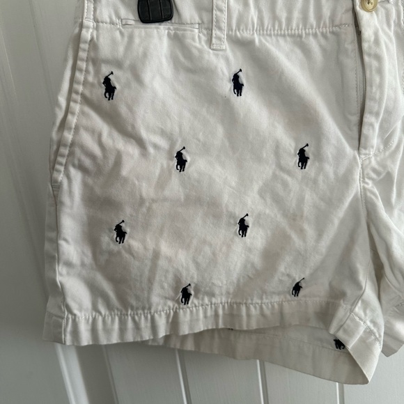 Polo Ralph Lauren logo shorts, white, size 4 - Picture 3 of 5